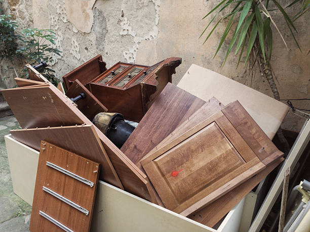 Best Junk Hauling Services  in Russellville, KY
